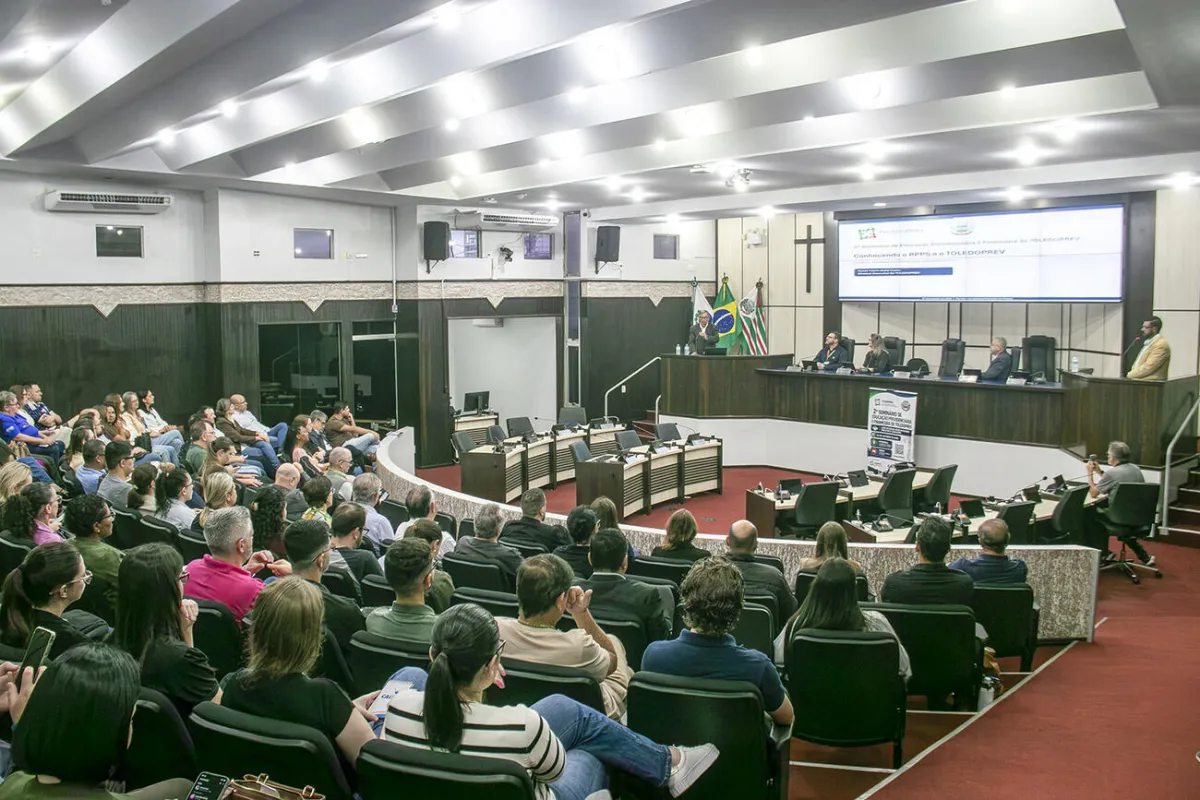 2º Seminário de Educação Previdenciária e Financeira do TOLEDOPREV na Câmara de Vereadores